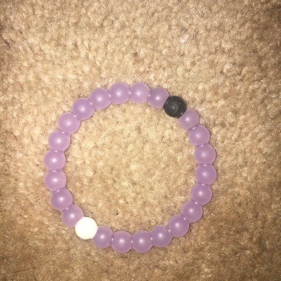 Blue, clear, red, pink, & purple lokai bracelets - Picture 6 of 6